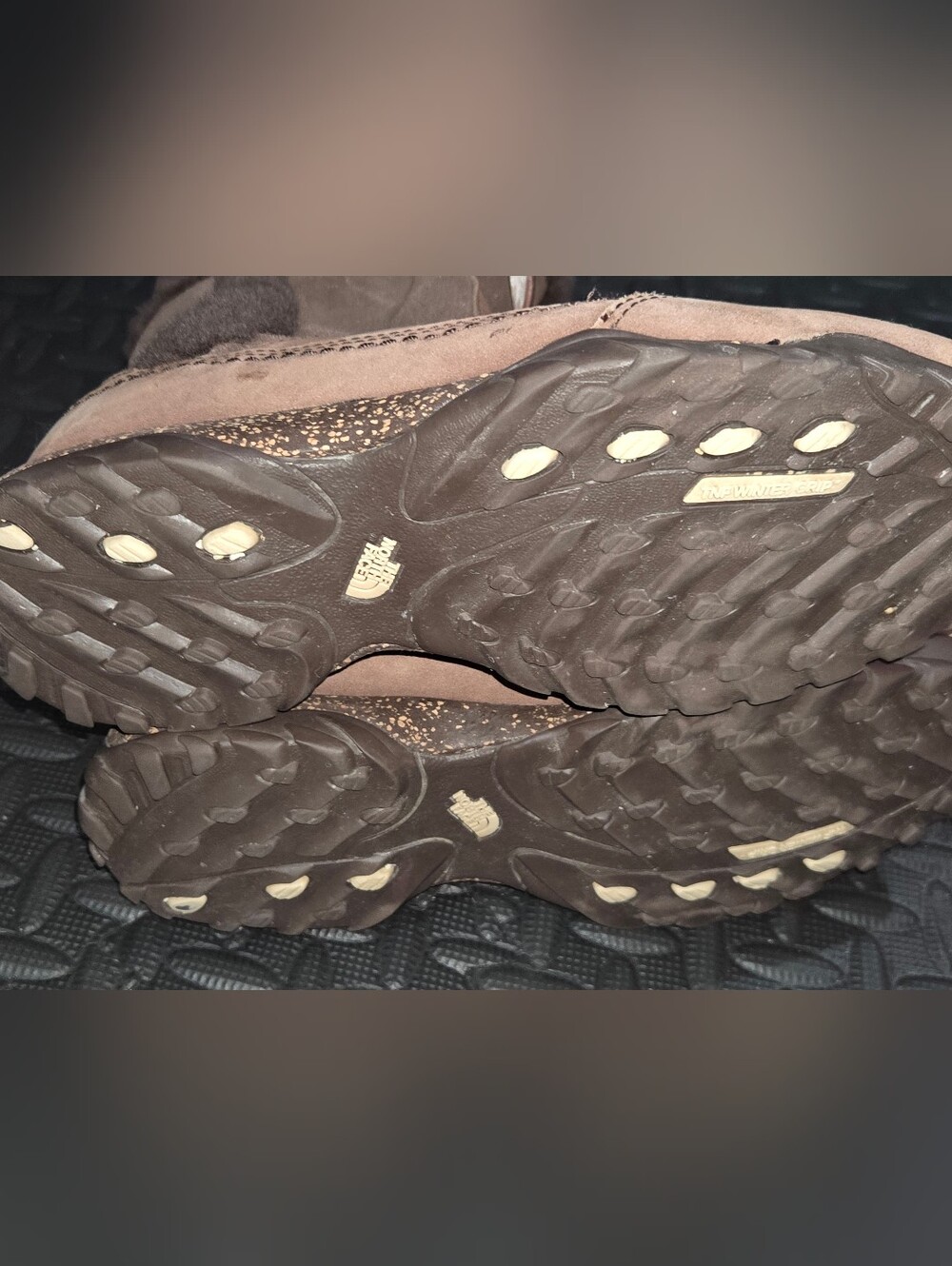 The North Face Womens Water Proof Winter Boots - Picture 10 of 12